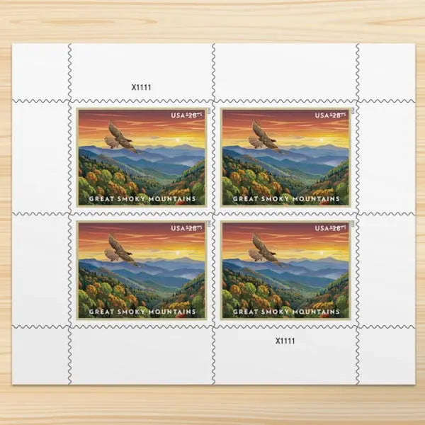 USPS 2023 Great Smoky Mountains Priority Mail Express Stamps Pane of 4 - Mint (Scott #5752)